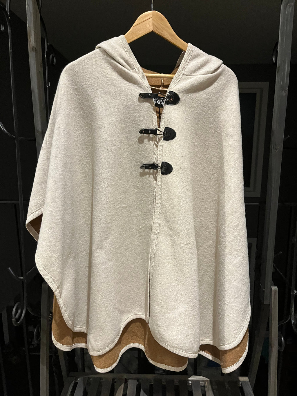 3-Buckle Hooded Cape